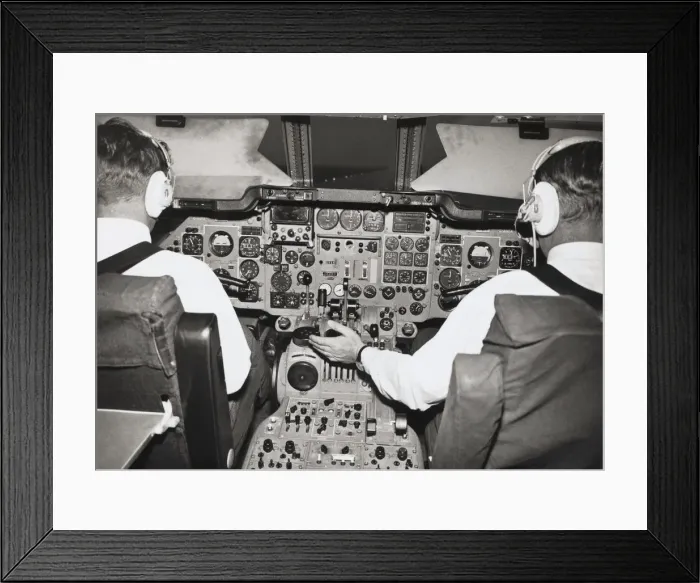 Framed Print : Hawker Siddeley HS-121 Trident 2E Framed Print : Hawker Siddeley HS-121 Trident 2E