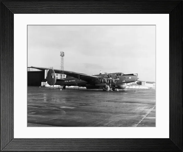 Framed Print : Avro 696 Shackleton AEW-2 Framed Print : Avro 696 Shackleton AEW-2