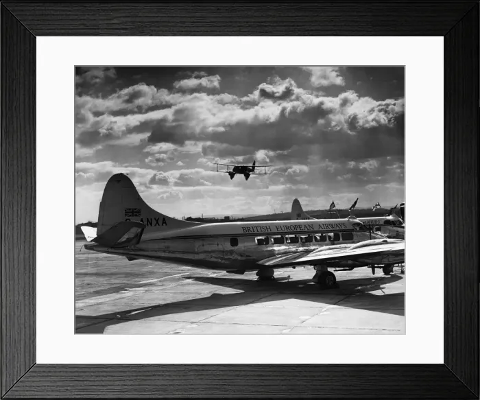 Framed Print : de Havilland DH-89 Dragon Rapide Framed Print : de Havilland DH-89 Dragon Rapide