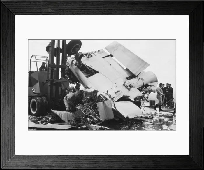 Framed Print : Fairey Gannet Framed Print : Fairey Gannet