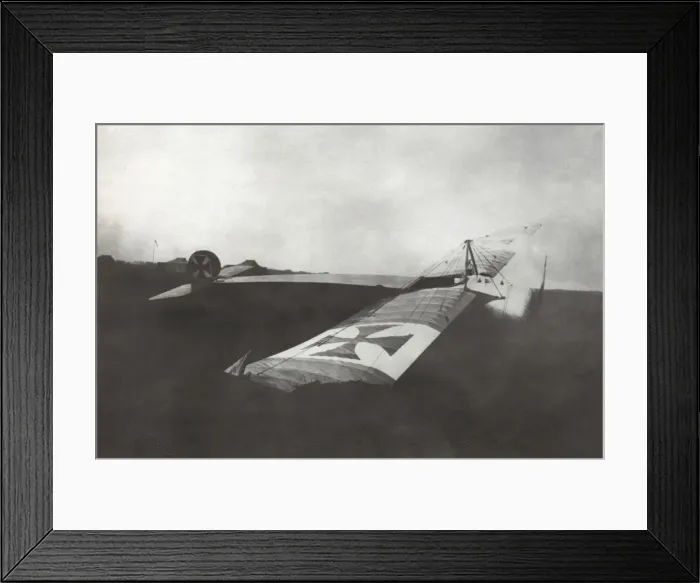 Framed Print : Fokker E-I / 1 Eindecker monoplane Framed Print : Fokker E-I / 1 Eindecker monoplane