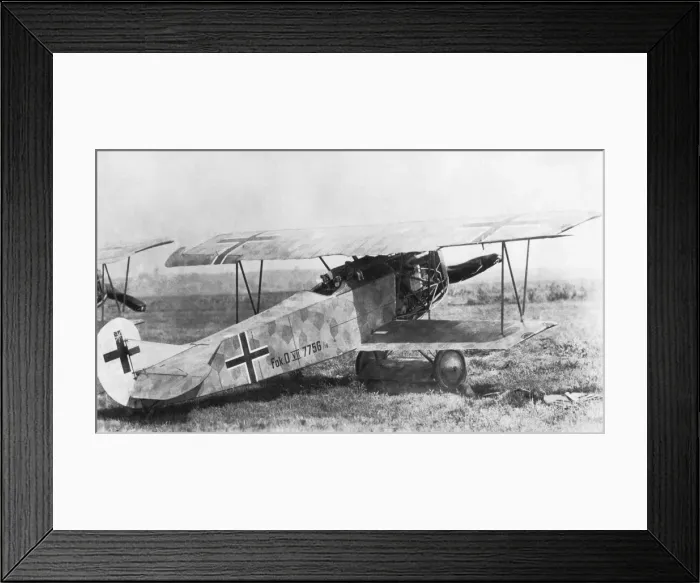 Framed Print : Fokker D-VII / 7 Framed Print : Fokker D-VII / 7