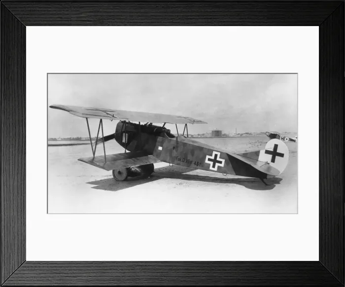 Framed Print : Fokker D-VII / 7 Framed Print : Fokker D-VII / 7