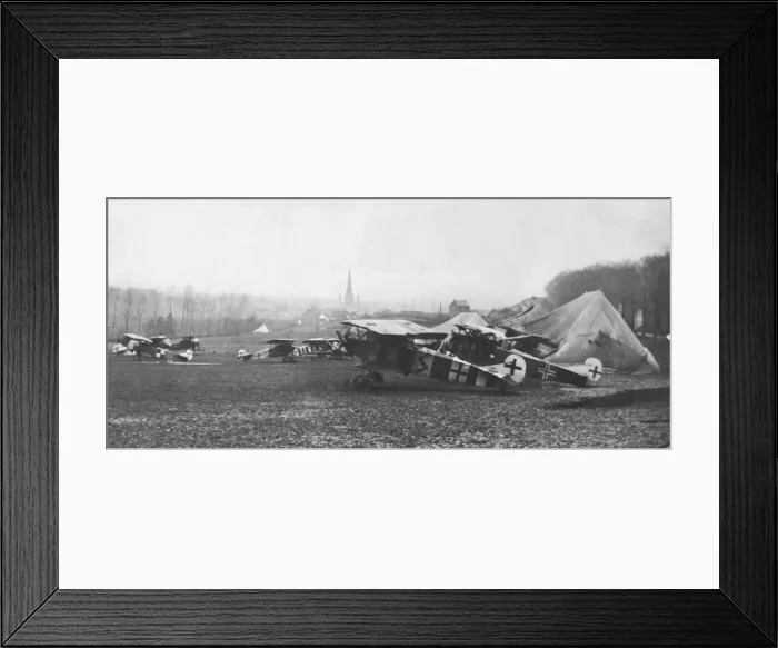 Framed Print : Fokker D-VII / 7 Framed Print : Fokker D-VII / 7