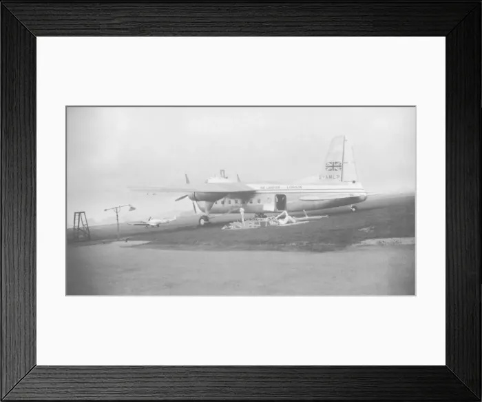 Framed Print : Bristol B-170 Freighter Mk 31E Framed Print : Bristol B-170 Freighter Mk 31E