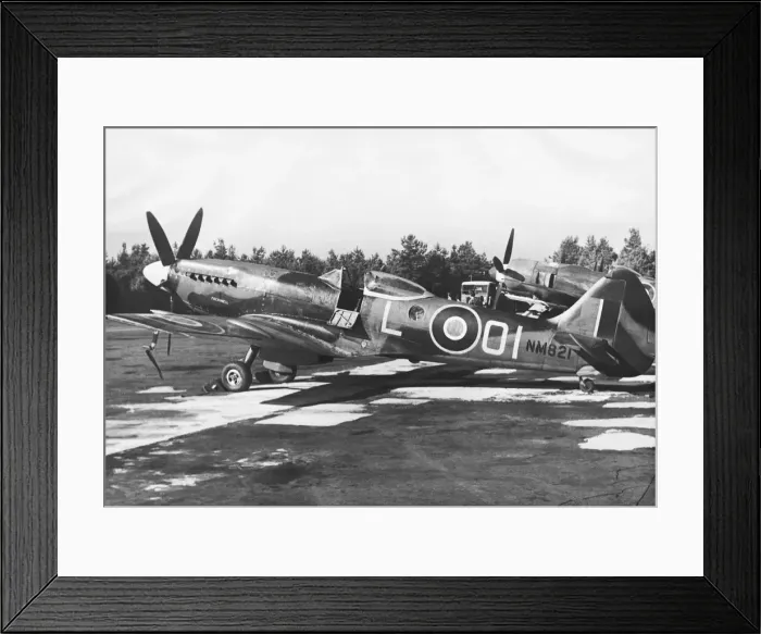 Framed Print : Supermarine Spitfire Framed Print : Supermarine Spitfire