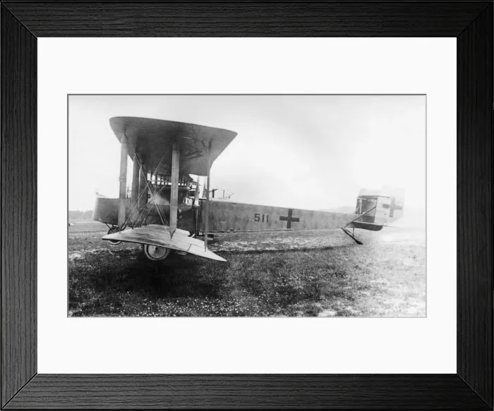 Framed Print : Friedrichshafen G. IIIA / 3A / FF. 45 Framed Print : Friedrichshafen G. IIIA / 3A / FF. 45
