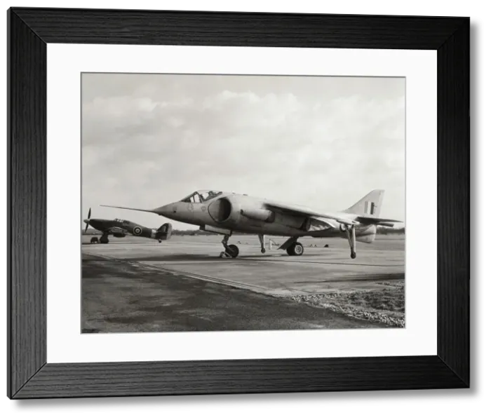 Framed Print : Hawker P-1127 Kestrel Framed Print : Hawker P-1127 Kestrel