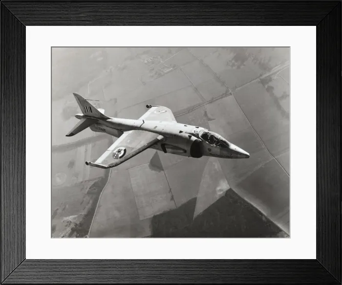 Framed Print : Hawker Siddeley P-1127 Kestrel FGA-1 Framed Print : Hawker Siddeley P-1127 Kestrel FGA-1
