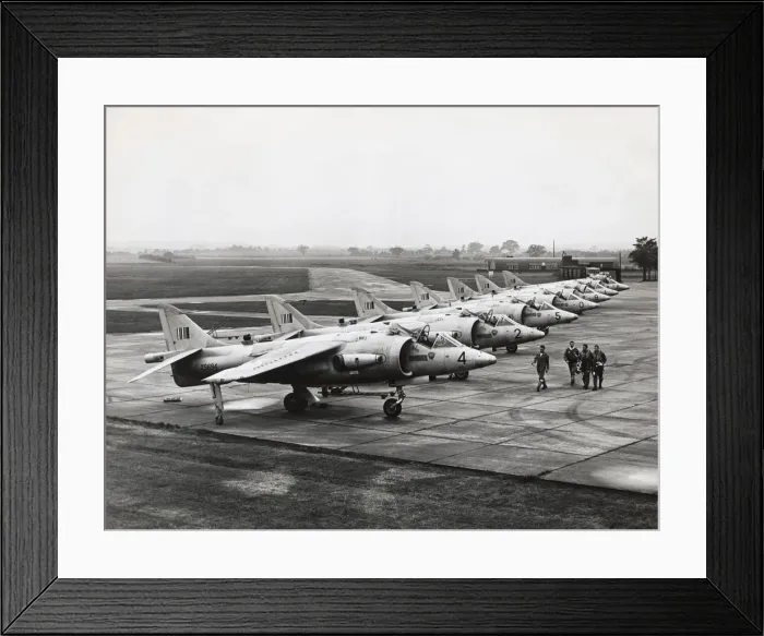 Framed Print : Hawker Siddeley P-1127 Kestrel FGA-1 Framed Print : Hawker Siddeley P-1127 Kestrel FGA-1