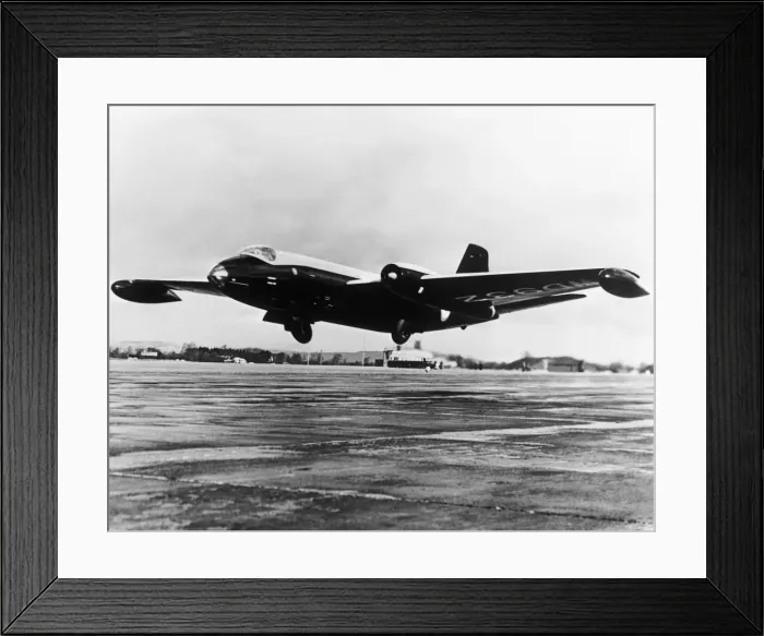 Framed Print : English Electric Canberra Framed Print : English Electric Canberra