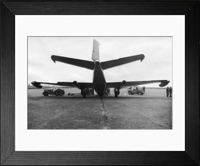 Framed Print : English Electric Canberra Framed Print : English Electric Canberra