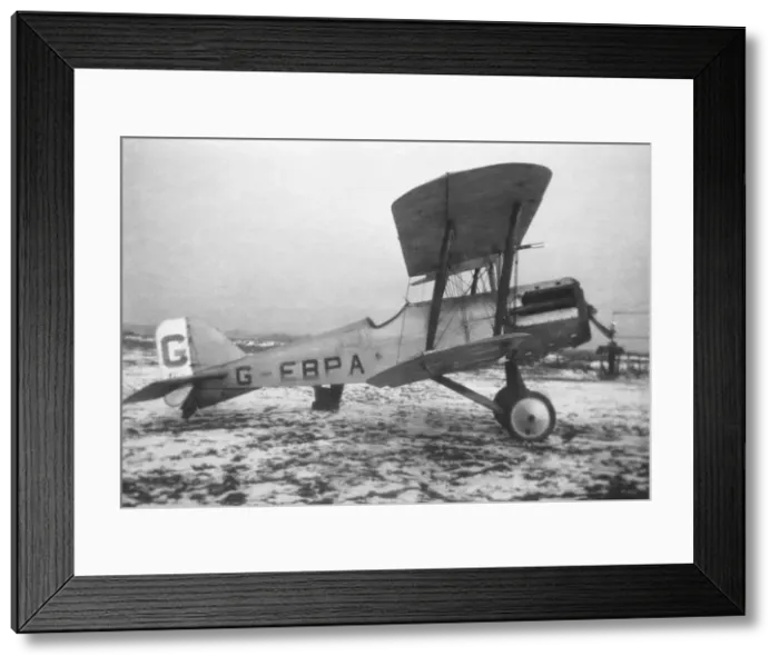 Framed Print : RAF SE-5a. A Civilian Royal-Aircraft-Factory RAF Se-5A Parked Date: 1910s Framed Print : RAF SE-5a. A Civilian Royal-Aircraft-Factory RAF Se-5A Parked Date: 1910s