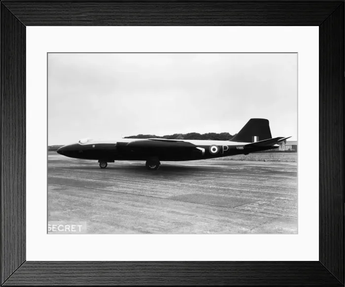 Framed Print : English Electric Canberra Framed Print : English Electric Canberra