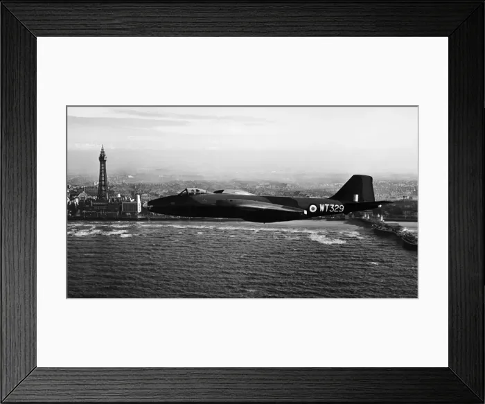 Framed Print : English Electric Canberra Framed Print : English Electric Canberra