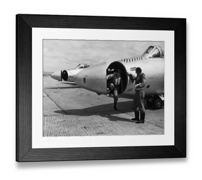 Framed Print : English Electric Canberra Framed Print : English Electric Canberra