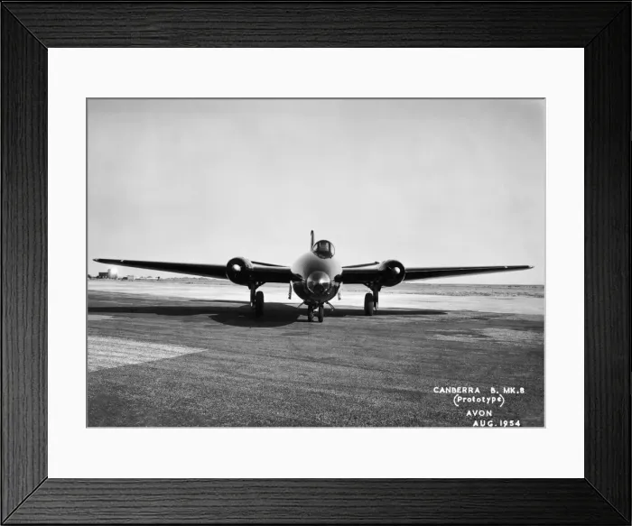 Framed Print : English Electric Canberra Framed Print : English Electric Canberra