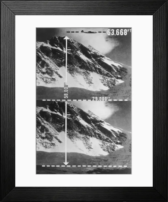 Framed Print : English Electric Canberra Framed Print : English Electric Canberra