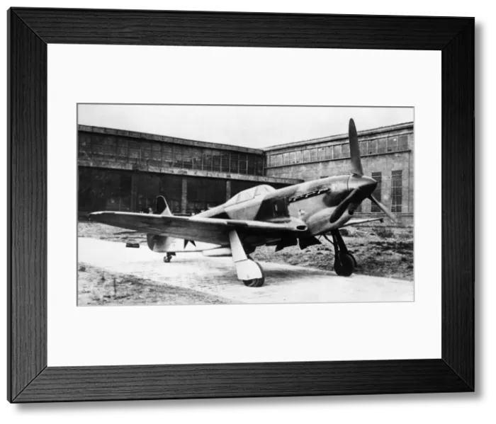 Framed Print : Yakovlev Yak-1M Framed Print : Yakovlev Yak-1M