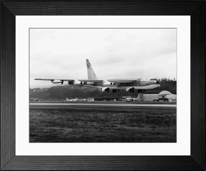 Framed Print : Boeing B-52 Stratofortress Framed Print : Boeing B-52 Stratofortress