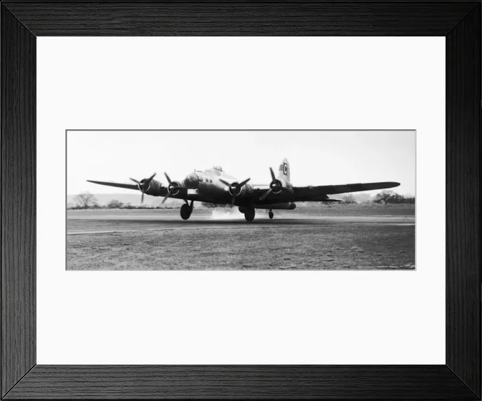 Framed Print : Boeing B-17 Flying Fortress Framed Print : Boeing B-17 Flying Fortress