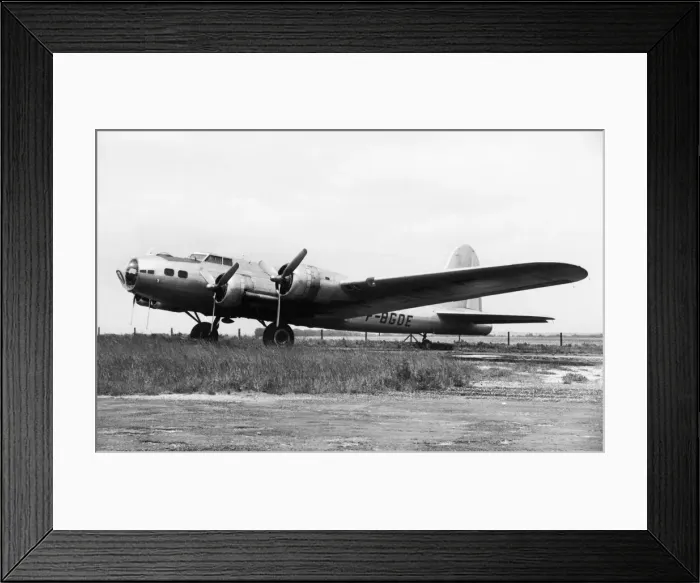Framed Print : Boeing B-17 Flying Fortress Framed Print : Boeing B-17 Flying Fortress