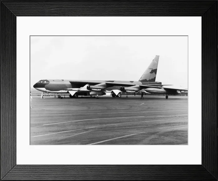 Framed Print : Boeing B-52 Stratofortress Framed Print : Boeing B-52 Stratofortress