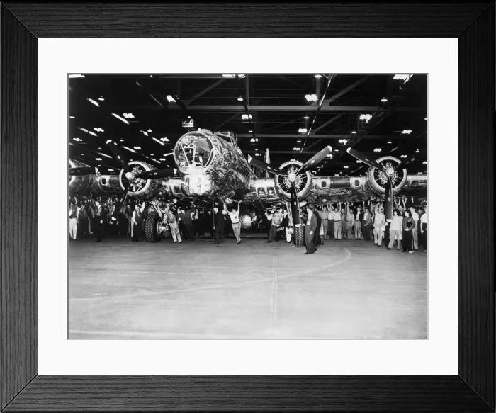 Framed Print : Boeing B-17 Flying Fortress Framed Print : Boeing B-17 Flying Fortress