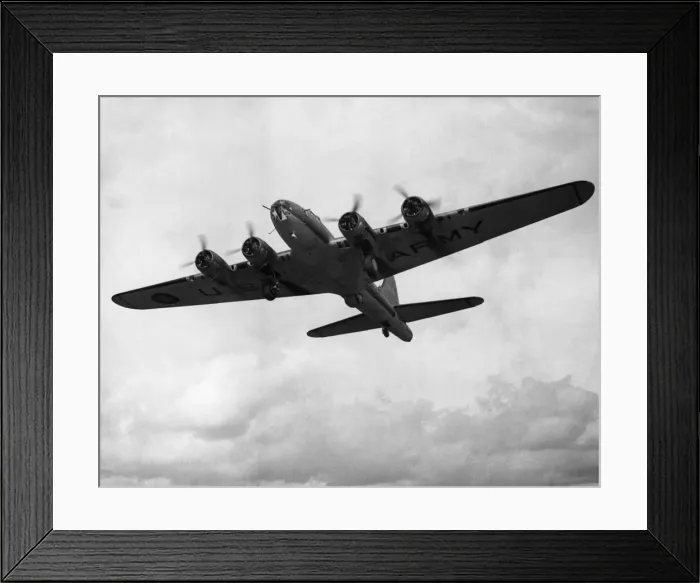Framed Print : Boeing B-17 Flying Fortress Framed Print : Boeing B-17 Flying Fortress
