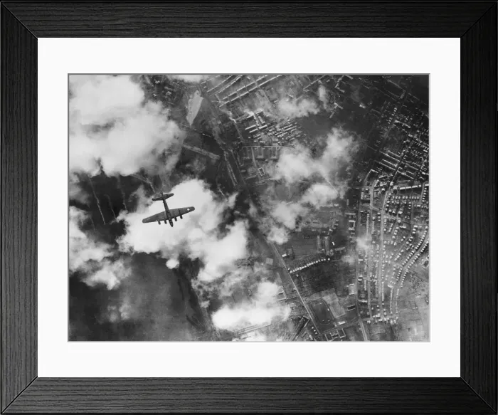 Framed Print : Boeing B-17 Flying Fortress Framed Print : Boeing B-17 Flying Fortress