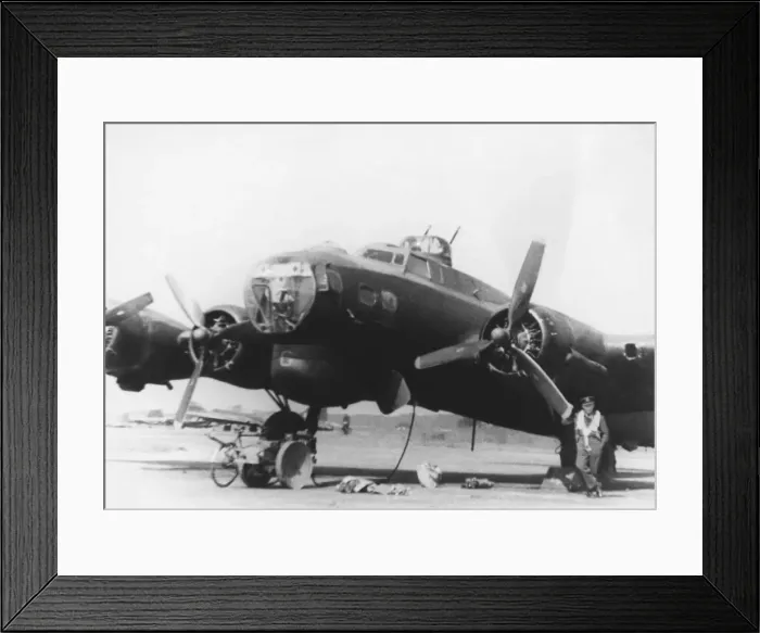 Framed Print : Boeing B-17 Flying Fortress Framed Print : Boeing B-17 Flying Fortress