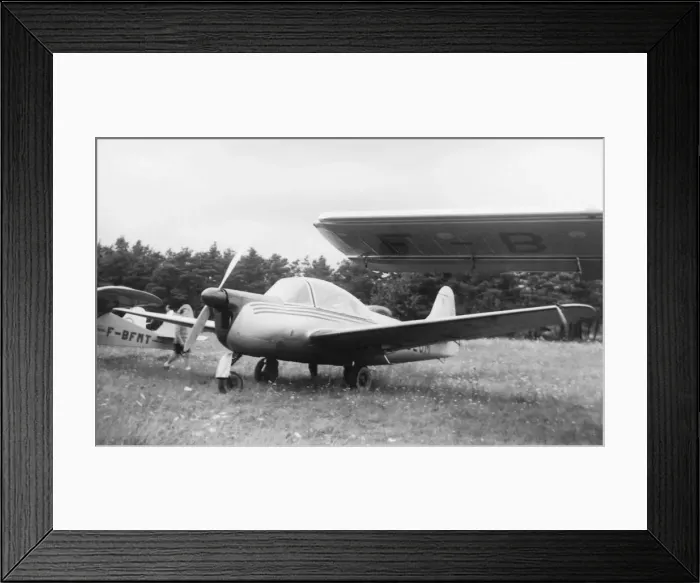 Framed Print : Morane-Soulnier Ms-572 No-1 Prototype Parked Framed Print : Morane-Soulnier Ms-572 No-1 Prototype Parked