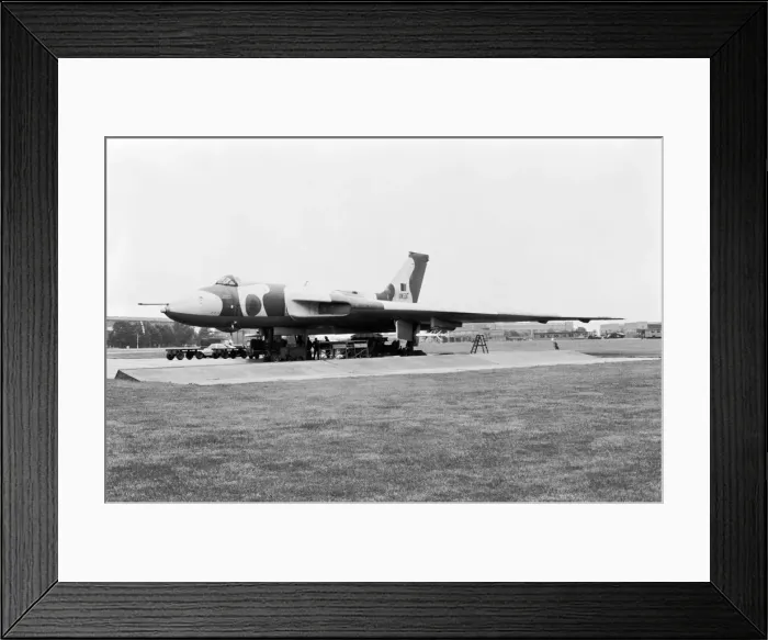 Framed Print : Avro 698 Vulcan B-2 Framed Print : Avro 698 Vulcan B-2