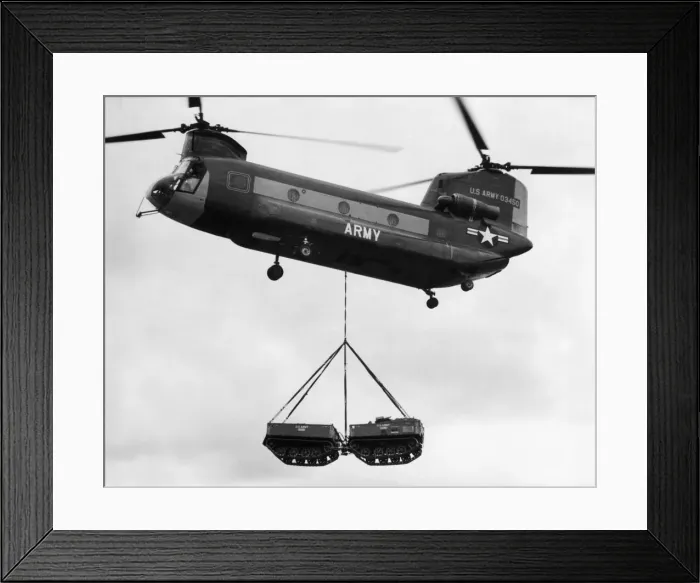 Framed Print : Boeing Vertol CH-47 Chinook Framed Print : Boeing Vertol CH-47 Chinook