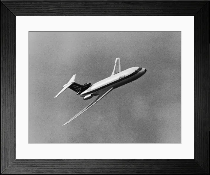 Framed Print : Hawker Siddeley HS-121 Trident 2E Framed Print : Hawker Siddeley HS-121 Trident 2E