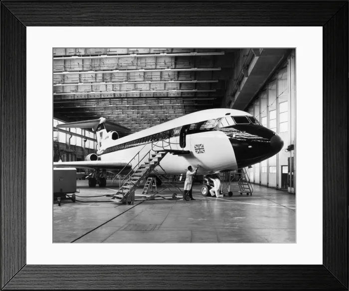 Framed Print : Hawker Siddeley HS-121 Trident 2E Framed Print : Hawker Siddeley HS-121 Trident 2E