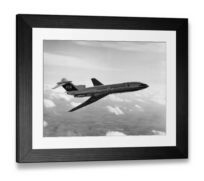 Framed Print : Hawker Siddeley HS-121 Trident 1E Framed Print : Hawker Siddeley HS-121 Trident 1E