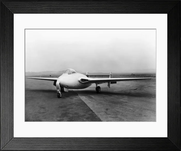 Framed Print : de Havilland DH-100 Vampire Framed Print : de Havilland DH-100 Vampire