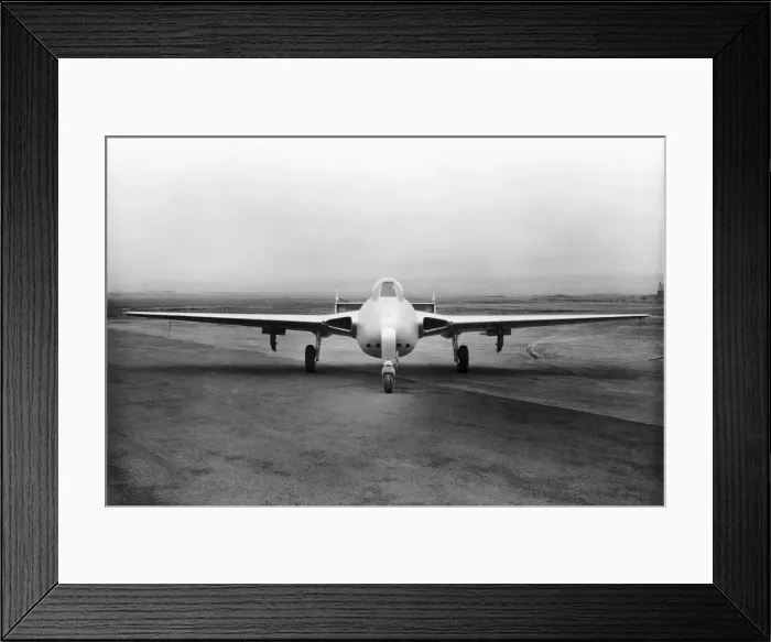 Framed Print : de Havilland DH-100 Vampire Framed Print : de Havilland DH-100 Vampire