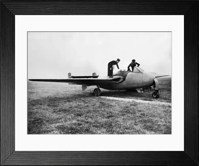 Framed Print : de Havilland DH-100 Vampire Framed Print : de Havilland DH-100 Vampire