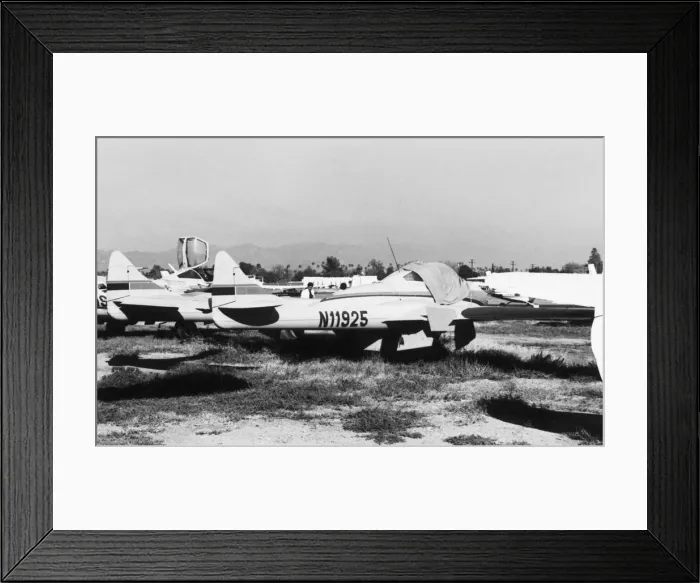 Framed Print : de Havilland DH-100 Vampire Framed Print : de Havilland DH-100 Vampire