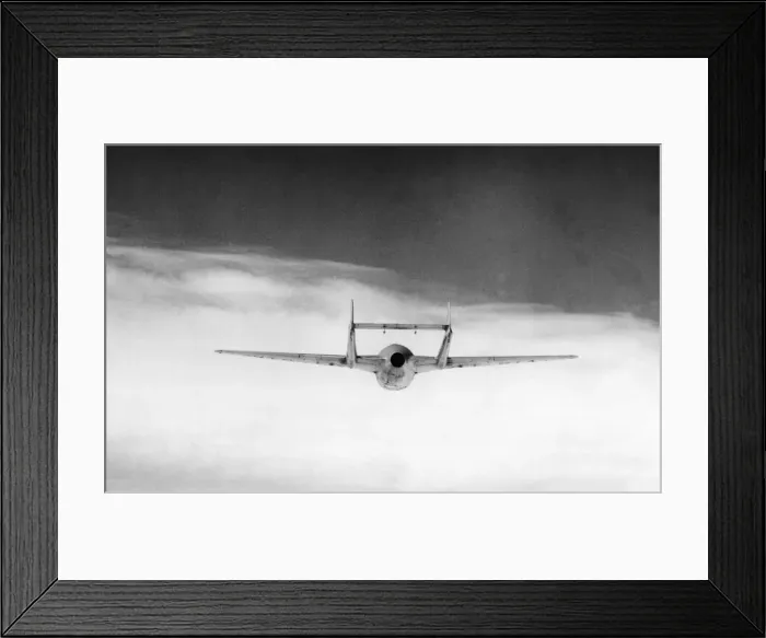 Framed Print : de Havilland DH-100 Vampire Framed Print : de Havilland DH-100 Vampire
