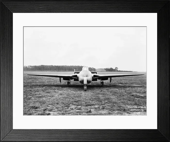 Framed Print : de Havilland DH-100 Vampire F-2 Framed Print : de Havilland DH-100 Vampire F-2