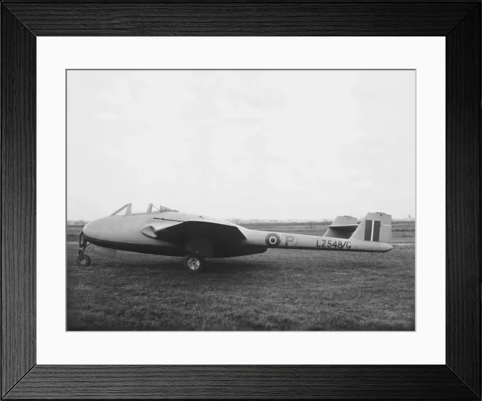 Framed Print : de Havilland DH-100 Vampire F-1 Framed Print : de Havilland DH-100 Vampire F-1
