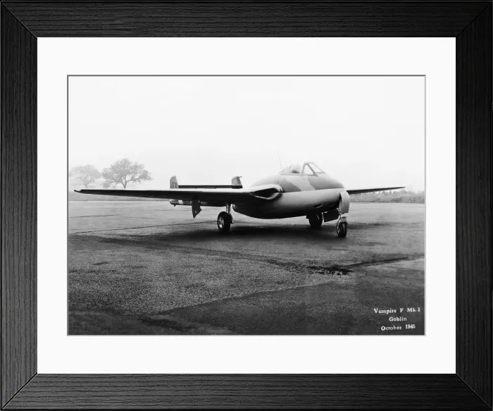 Framed Print : de Havilland DH-100 Vampire F-1 Framed Print : de Havilland DH-100 Vampire F-1