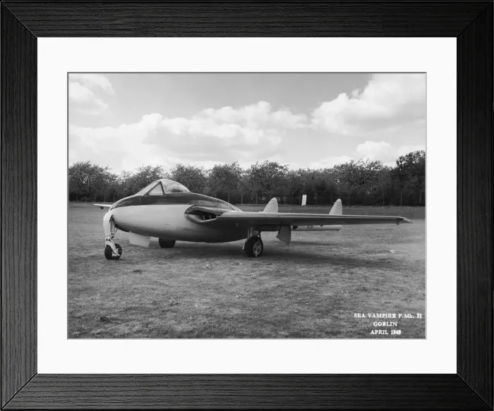 Framed Print : de Havilland DH-115 Sea Vampire F-21 Framed Print : de Havilland DH-115 Sea Vampire F-21