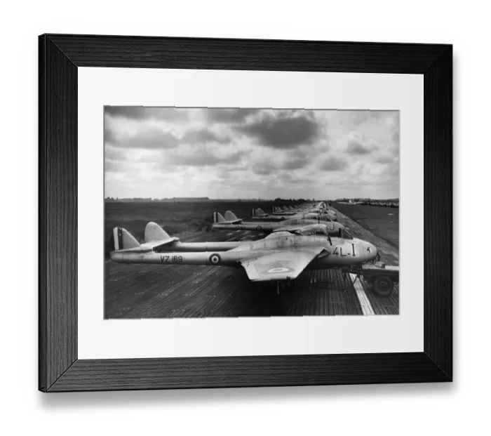 Framed Print : de Havilland DH-100 Vampire FB-5 Framed Print : de Havilland DH-100 Vampire FB-5