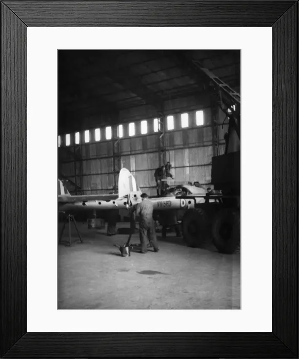 Framed Print : de Havilland DH-100 Vampire Framed Print : de Havilland DH-100 Vampire