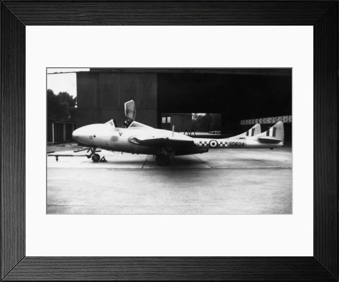 Framed Print : de Havilland DH-115 Vampire T-11 Framed Print : de Havilland DH-115 Vampire T-11