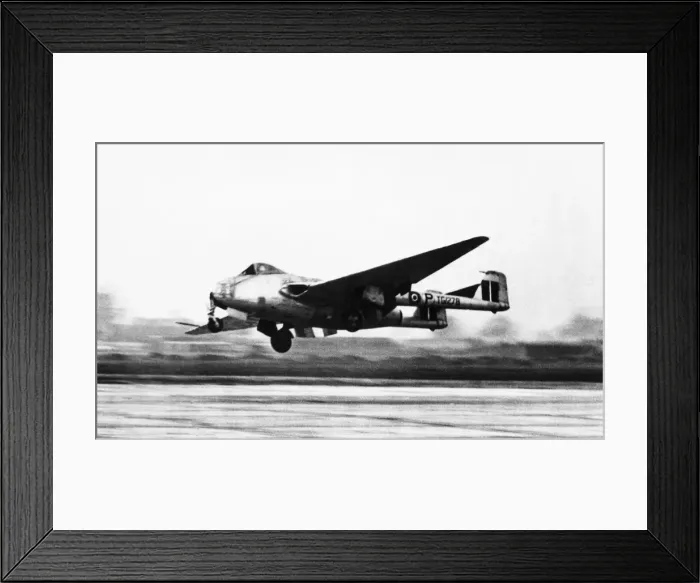 Framed Print : de Havilland DH-100 Vampire Framed Print : de Havilland DH-100 Vampire